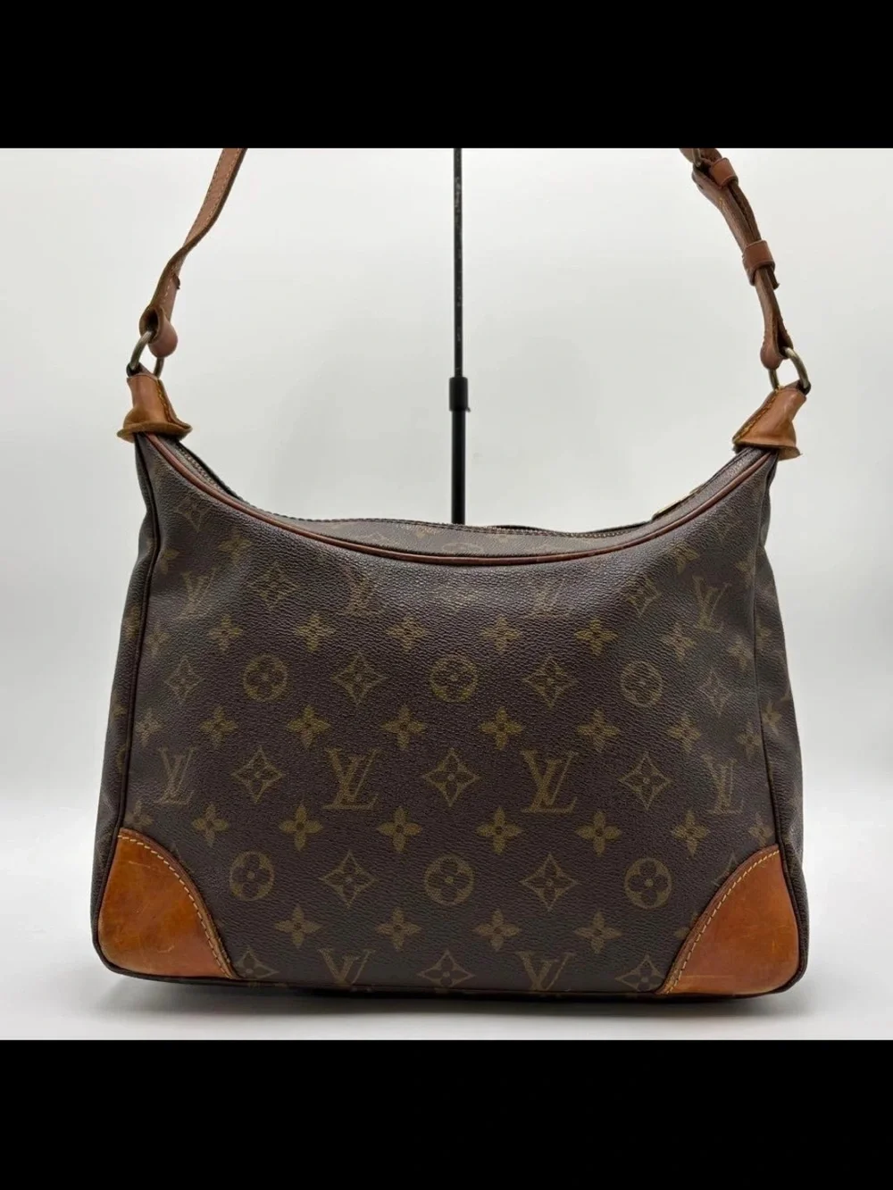 Louis Vuitton Monogram Canvas Shoulder Bag with Vachetta Trim